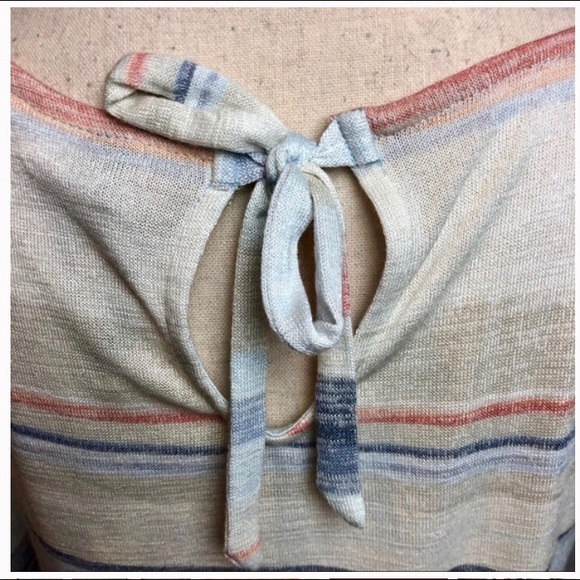 LC Lauren Conrad Lace trimmed too - Picture 3 of 7